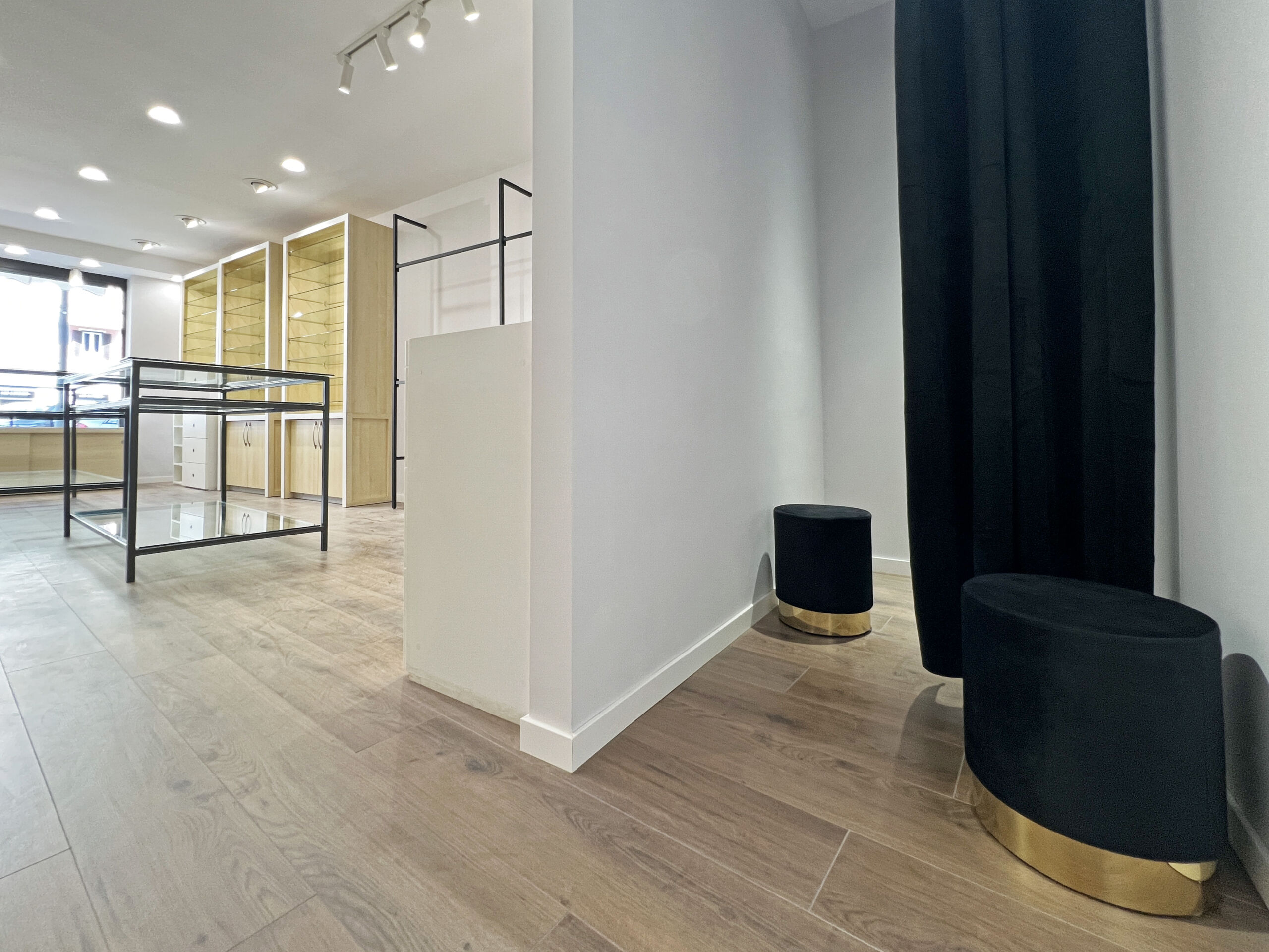 Moreal Roma - Restyling punto vendita Via Appia Nuova, Roma