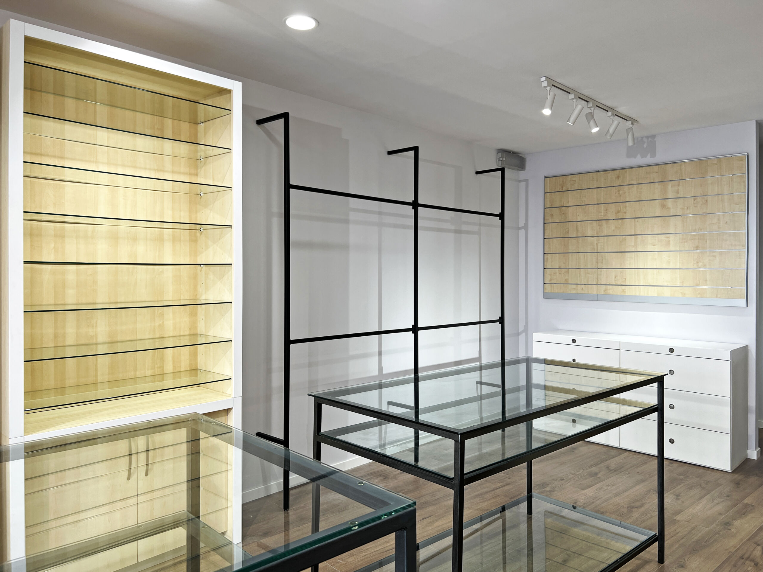 Moreal Roma - Restyling punto vendita Via Appia Nuova, Roma